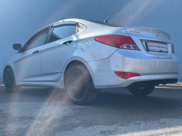 Hyundai Solaris I Рестайлинг с пробегом 2014 года, цена 798 000 рублей, 187439 км, седан, Автокод Объявления