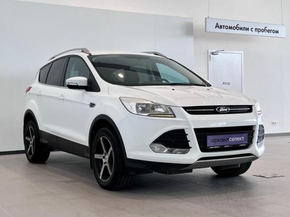 Ford Kuga II с пробегом 2015 года, цена 1 470 000 рублей, 111316 км, внедорожник, Автокод Объявления