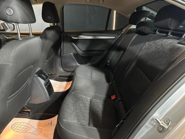 Skoda Octavia III (A7) Рестайлинг с пробегом 2019 года, цена 1 499 000 рублей, 185526 км, лифтбек, Автокод Объявления