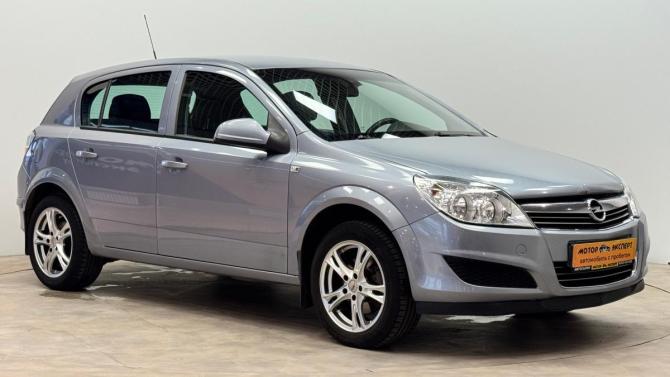 Opel Astra H Рестайлинг с пробегом 2011 года, цена 475 000 рублей, 238613 км, седан, Автокод Объявления