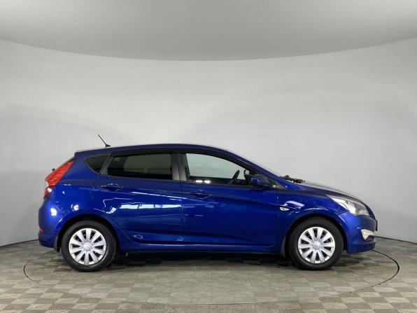 Hyundai Solaris I Рестайлинг с пробегом 2015 года, цена 738 000 рублей, 99607 км, хэтчбек, Автокод Объявления