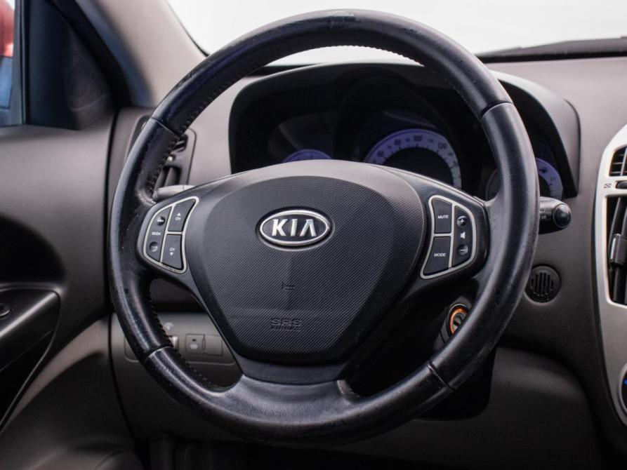 Kia Ceed I Москва  - изображение 16