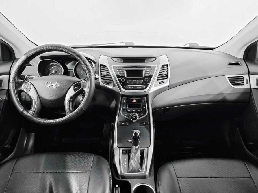 Hyundai Elantra V (MD) Рестайлинг Москва  - изображение 5