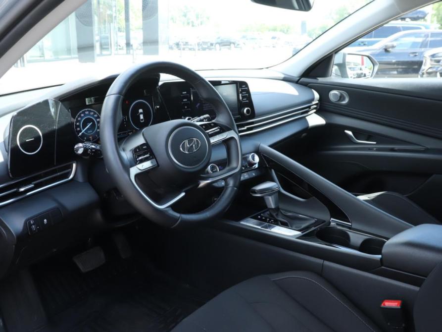 Hyundai Elantra VII (CN7) Москва  - изображение 14