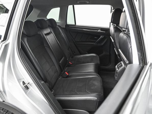 Volkswagen Tiguan II с пробегом 2017 года, цена 1 948 000 рублей, 195139 км, внедорожник, Автокод Объявления