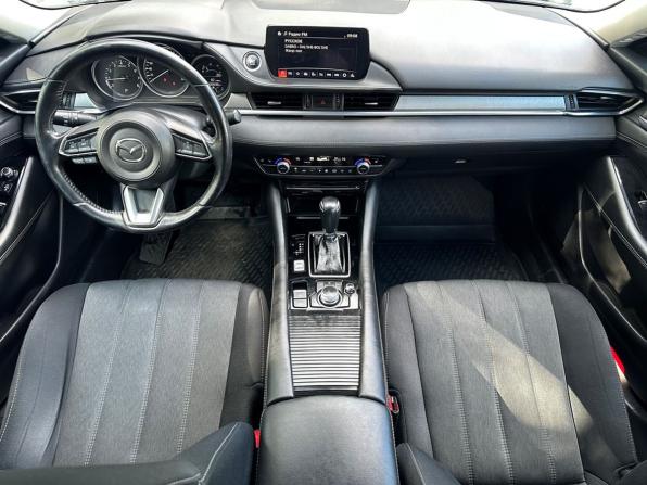 Mazda 6 III (GJ) Рестайлинг 2 с пробегом 2019 года, цена 2 155 000 рублей, 126837 км, седан, Автокод Объявления