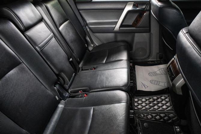Toyota Land Cruiser Prado 150 Series с пробегом 2010 года, цена 2 439 000 рублей, 268000 км, внедорожник, Автокод Объявления