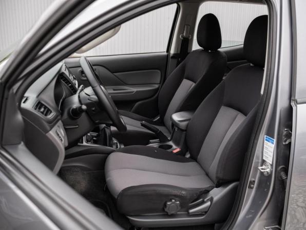 Mitsubishi L200 V с пробегом 2017 года, цена 1 899 000 рублей, 178394 км, offers.body_type.unknown, Автокод Объявления