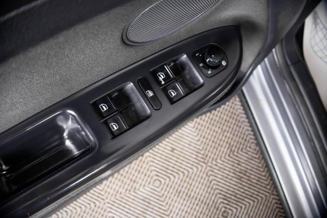 Volkswagen Golf Plus II с пробегом 2011 года, цена 499 000 рублей, 288600 км, хэтчбек, Автокод Объявления