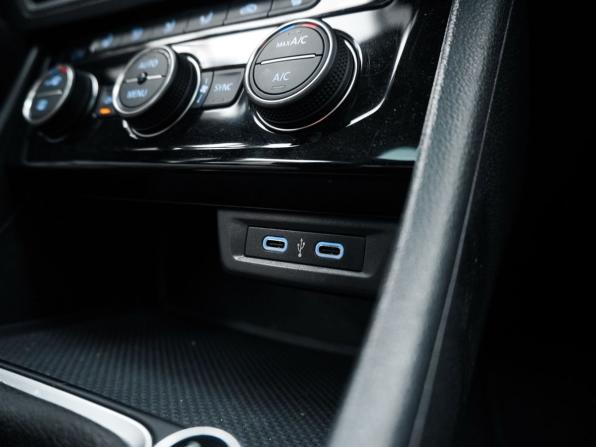 Volkswagen Jetta VII Рестайлинг с пробегом 2022 года, цена 2 199 000 рублей, 89516 км, седан, Автокод Объявления