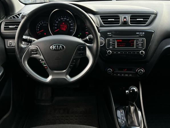 Kia Rio III Рестайлинг с пробегом 2016 года, цена 1 220 000 рублей, 136664 км, седан, Автокод Объявления