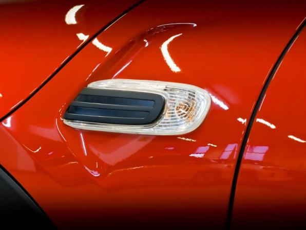 Mini Hatch III (F55/F56) Рестайлинг с пробегом 2020 года, цена 2 395 000 рублей, 46120 км, хэтчбек, Автокод Объявления