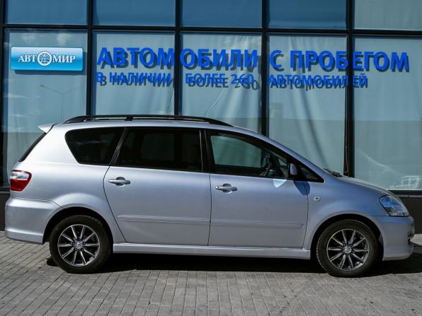 Toyota Ipsum II (M20) Рестайлинг с пробегом 2004 года, цена 857 000 рублей, 328987 км, компактвэн, Автокод Объявления
