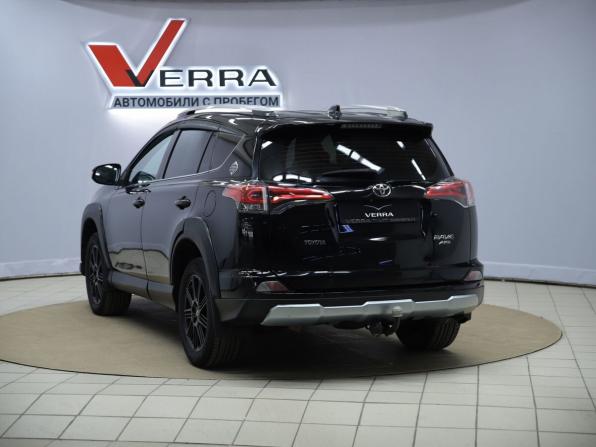 Toyota RAV4 IV (XA40) Рестайлинг с пробегом 2018 года, цена 2 390 000 рублей, 232582 км, внедорожник, Автокод Объявления