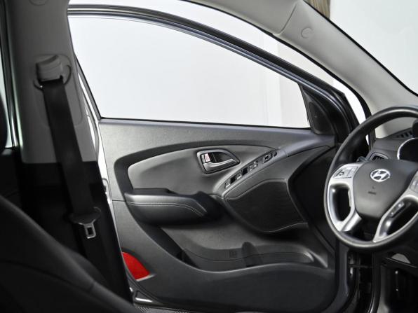 Hyundai ix35 I Рестайлинг с пробегом 2014 года, цена 1 149 000 рублей, 150000 км, внедорожник, Автокод Объявления