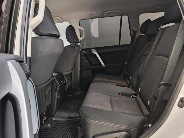 Toyota Land Cruiser Prado 150 Series Рестайлинг 3 с пробегом 2020 года, цена 4 950 000 рублей, 208856 км, внедорожник, Автокод Объявления