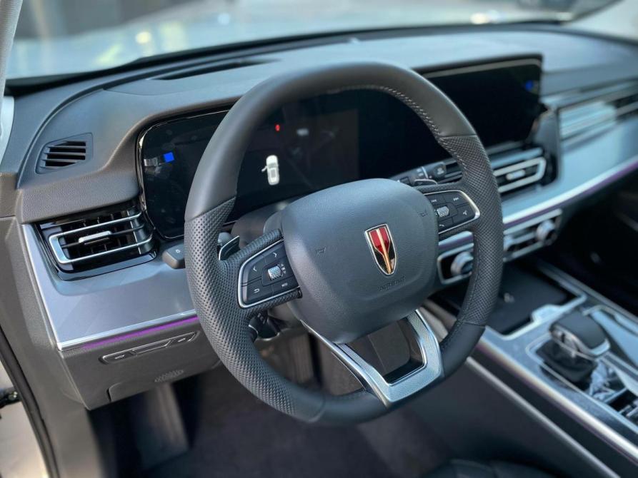Hongqi HS5 I Рестайлинг Сочи  - изображение 11