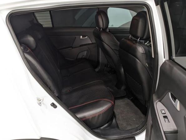 Kia Sportage III с пробегом 2012 года, цена 1 290 000 рублей, 271526 км, внедорожник, Автокод Объявления