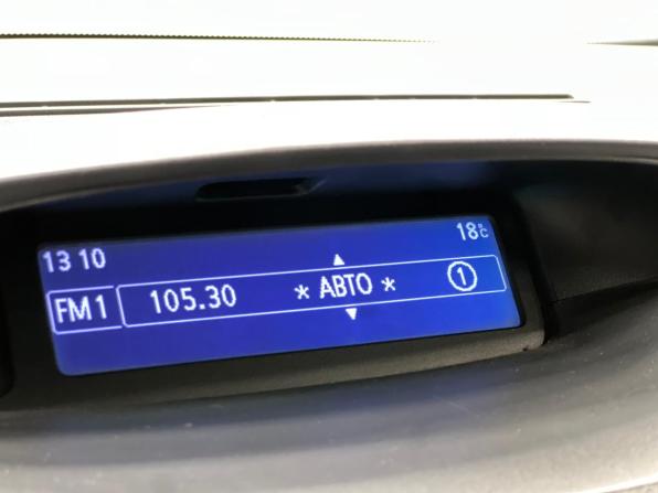 Renault Megane III Рестайлинг с пробегом 2013 года, цена 749 000 рублей, 132463 км, хэтчбек, Автокод Объявления