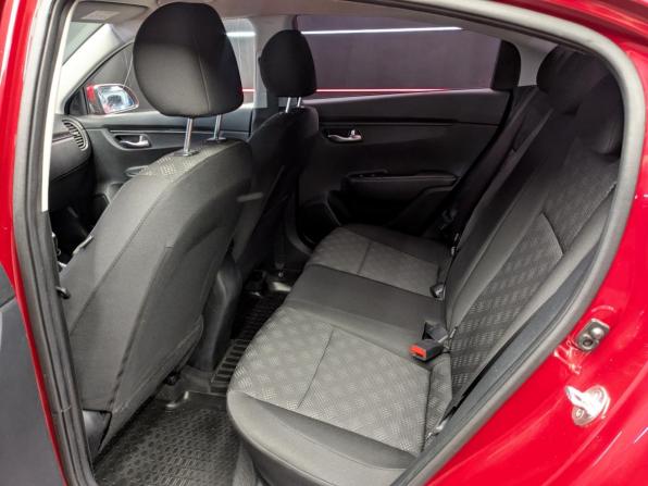 Kia Rio IV с пробегом 2017 года, цена 1 340 000 рублей, 73773 км, седан, Автокод Объявления