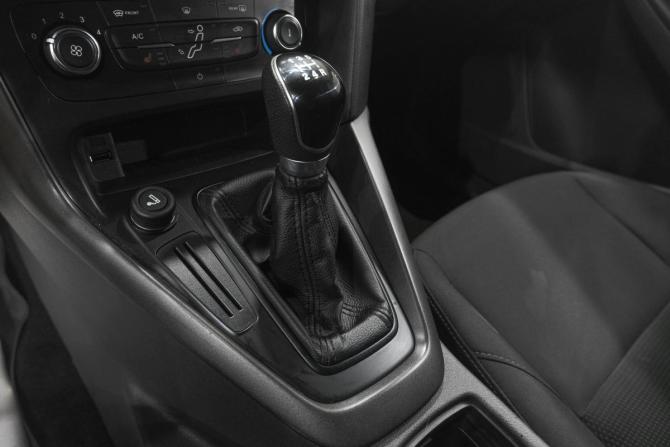 Ford Focus III Рестайлинг с пробегом 2017 года, цена 899 000 рублей, 158000 км, универсал, Автокод Объявления