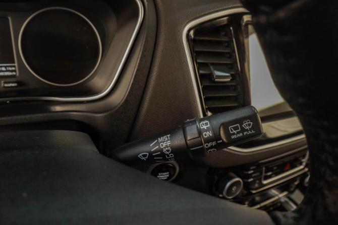 Geely Emgrand X7 I Рестайлинг 2 с пробегом 2019 года, цена 1 359 000 рублей, 99800 км, внедорожник, Автокод Объявления