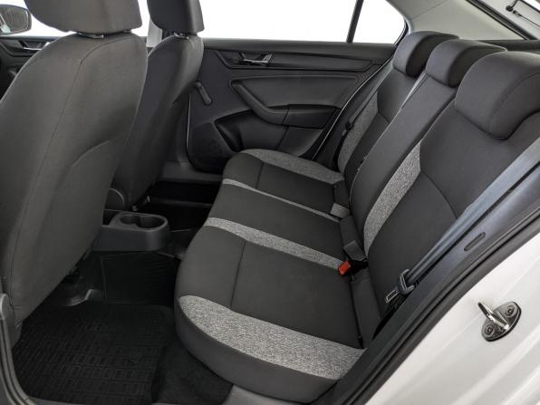 Skoda Rapid II с пробегом 2022 года, цена 1 650 000 рублей, 85876 км, лифтбек, Автокод Объявления