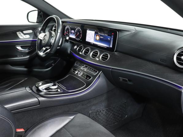 Mercedes-Benz E-Класс V (W213 S213 C238) с пробегом 2019 года, цена 3 390 000 рублей, 106777 км, седан, Автокод Объявления