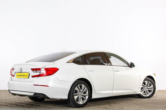 Honda Accord X с пробегом 2019 года, цена 1 899 000 рублей, 230000 км, седан, Автокод Объявления