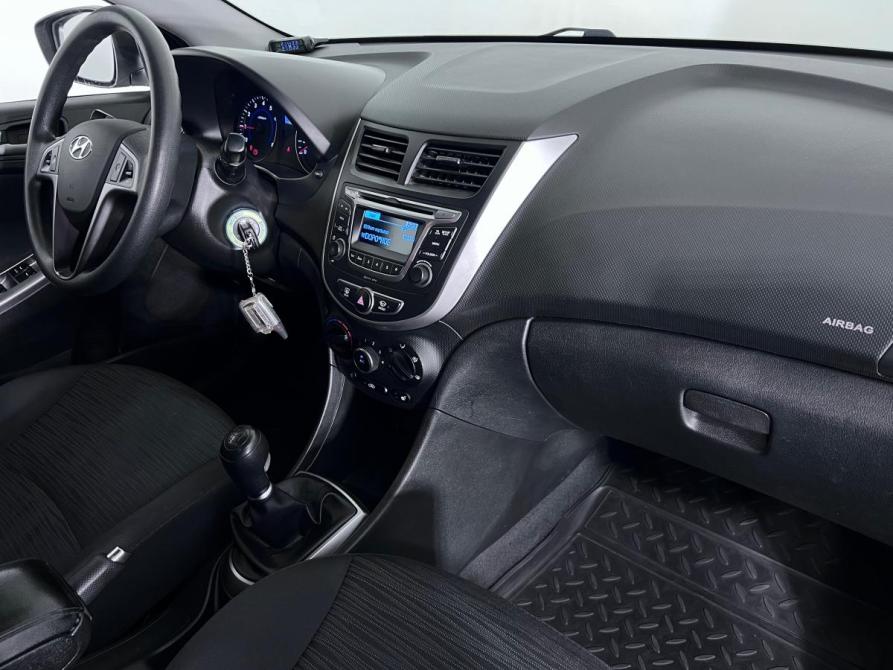 Hyundai Solaris I Рестайлинг Ростов-на-Дону  - изображение 11