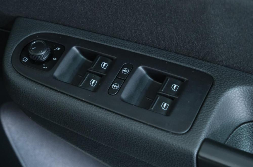 Volkswagen Sharan II Рестайлинг Омск  - изображение 9