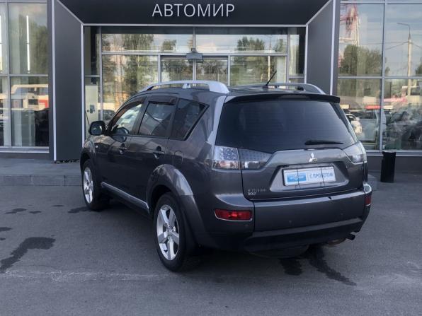 Mitsubishi Outlander II с пробегом 2008 года, цена 909 000 рублей, 235000 км, внедорожник, Автокод Объявления