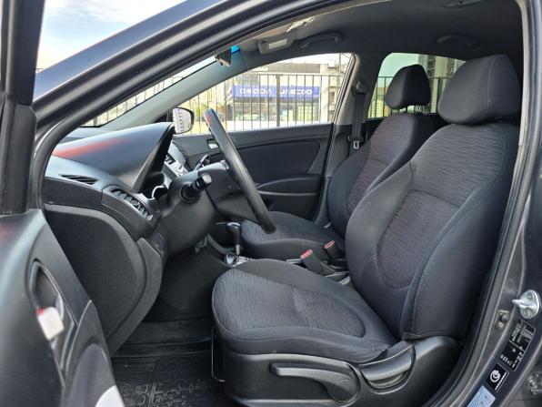 Hyundai Solaris I Рестайлинг с пробегом 2014 года, цена 700 000 рублей, 123765 км, седан, Автокод Объявления