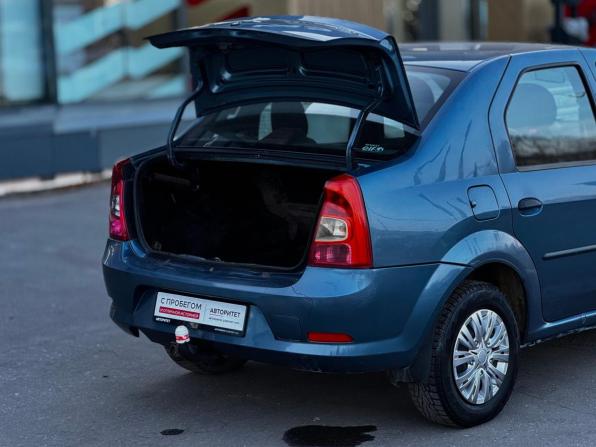 Renault Logan I Рестайлинг с пробегом 2011 года, цена 319 000 рублей, 196259 км, седан, Автокод Объявления