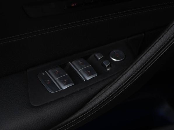 BMW 5 серии VII (G30/G31/G38) Рестайлинг с пробегом 2021 года, цена 4 598 444 рубля, 59285 км, седан, Автокод Объявления