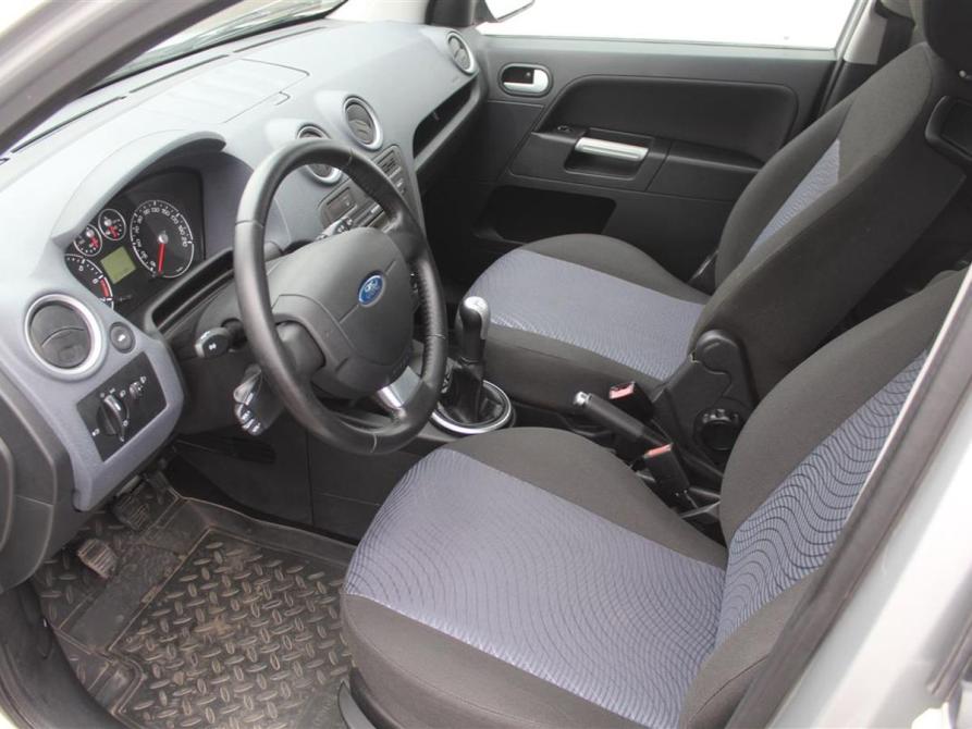 Ford Fusion I Рестайлинг Липецк  - изображение 17
