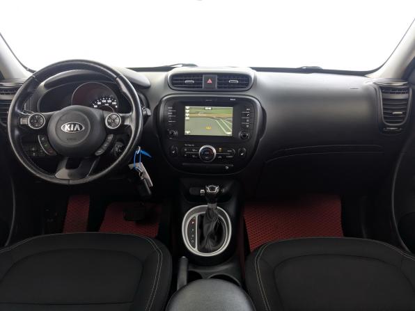 Kia Soul II Рестайлинг с пробегом 2017 года, цена 1 200 000 рублей, 199220 км, хэтчбек, Автокод Объявления