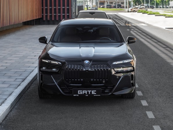 Новый BMW 7 серии VII (G70) 2024 года, цена 25 867 300 рублей, седан, Автокод Объявления