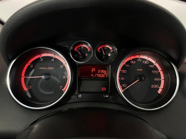Peugeot 308 I с пробегом 2010 года, цена 450 000 рублей, 179051 км, хэтчбек, Автокод Объявления
