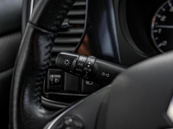 Mitsubishi Outlander III Рестайлинг 2 с пробегом 2018 года, цена 1 450 000 рублей, 243666 км, внедорожник, Автокод Объявления