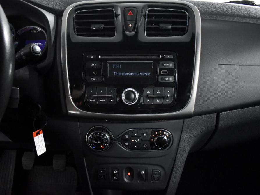 Renault Sandero II Санкт-Петербург  - изображение 16