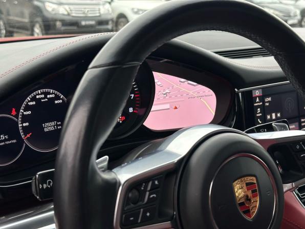 Porsche Panamera II с пробегом 2018 года, цена 5 350 000 рублей, 124459 км, лифтбек, Автокод Объявления