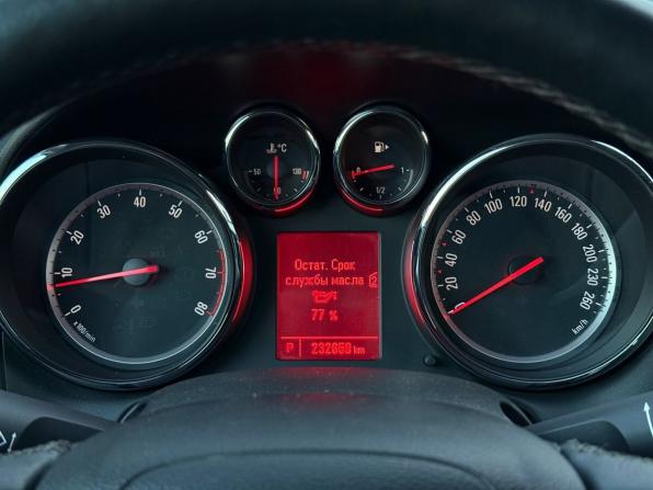 Opel Astra J Рестайлинг с пробегом 2013 года, цена 599 000 рублей, 232641 км, седан, Автокод Объявления