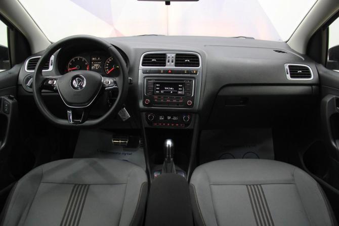 Volkswagen Polo V Рестайлинг с пробегом 2016 года, цена 1 258 000 рублей, 83397 км, седан, Автокод Объявления