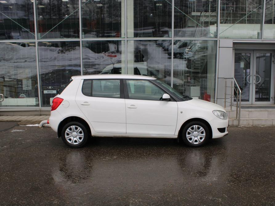 Skoda Fabia II Рестайлинг Москва  - изображение 4