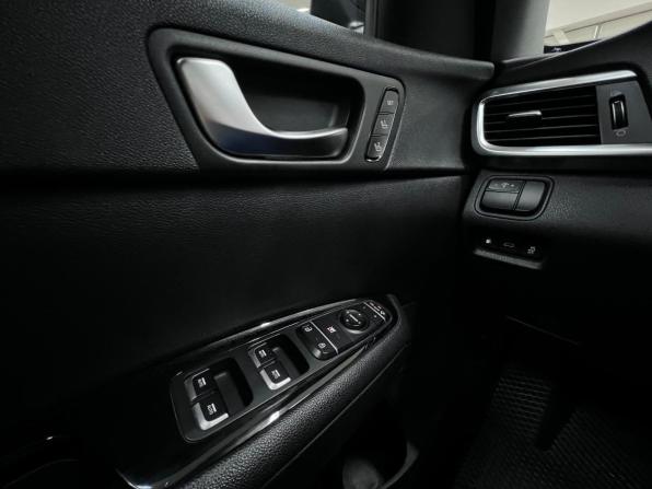 Kia Optima IV Рестайлинг с пробегом 2019 года, цена 2 180 000 рублей, 147391 км, седан, Автокод Объявления
