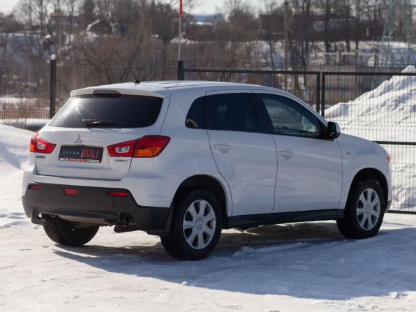 Mitsubishi ASX I с пробегом 2012 года, цена 1 055 000 рублей, 183394 км, внедорожник, Автокод Объявления