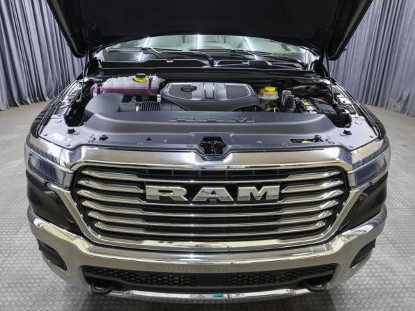Ram 1500 V Рестайлинг с пробегом 2025 года, цена 8 490 000 рублей, 43 км, offers.body_type.unknown, Автокод Объявления
