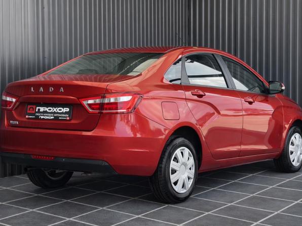 Lada (ВАЗ) Vesta I с пробегом 2018 года, цена 977 000 рублей, 91528 км, седан, Автокод Объявления