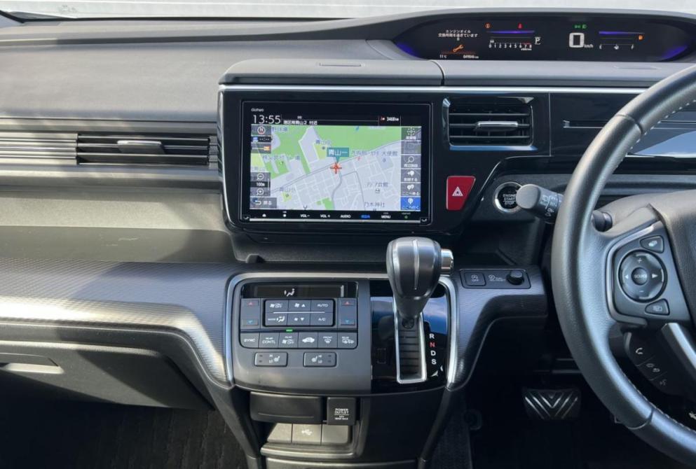 Honda Stepwgn V Рестайлинг Красноярск  - изображение 17